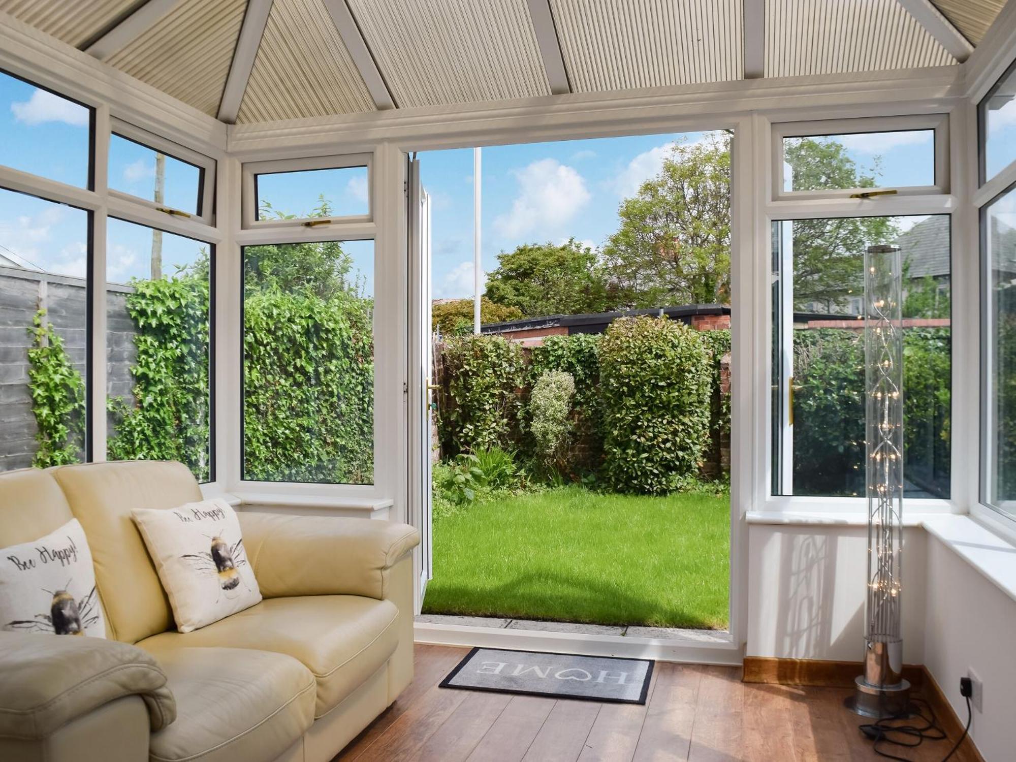 Commonside Cottage Lytham St Annes Exterior photo